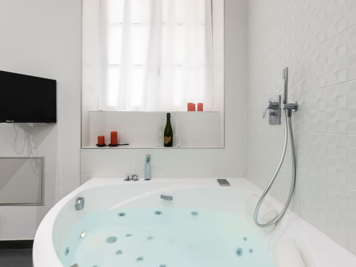Luxury Studio & Spa-Lyon Centre Eksteriør bilde