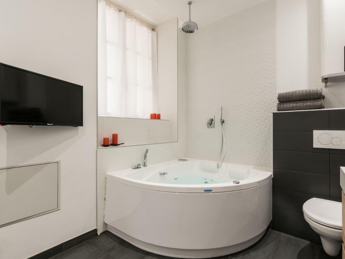 Luxury Studio & Spa-Lyon Centre Eksteriør bilde